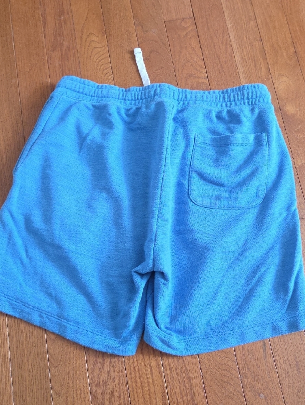 Vineyard Vines Men's Sky Blue Athletic Drawstring Shorts - Picture 3 of 3